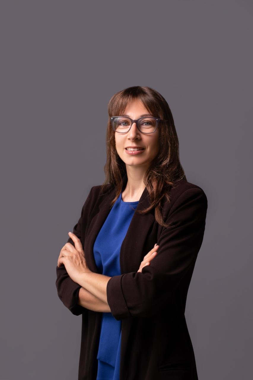 Professional portrait of Aurélie Parente