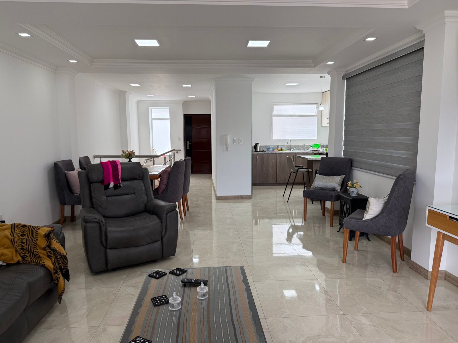 Furnished duplex apartment in Estancia Norte, Loja - photo 7