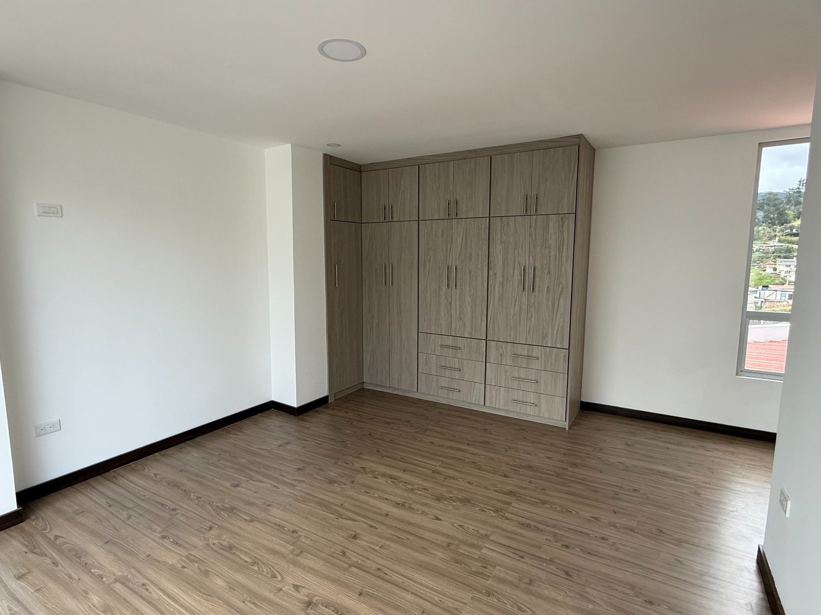 Bedroom with fitted wardrobe