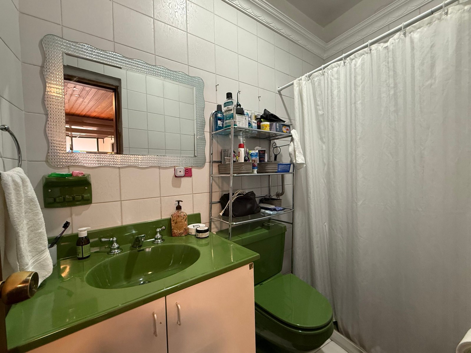 Full bathroom with shower and vanity